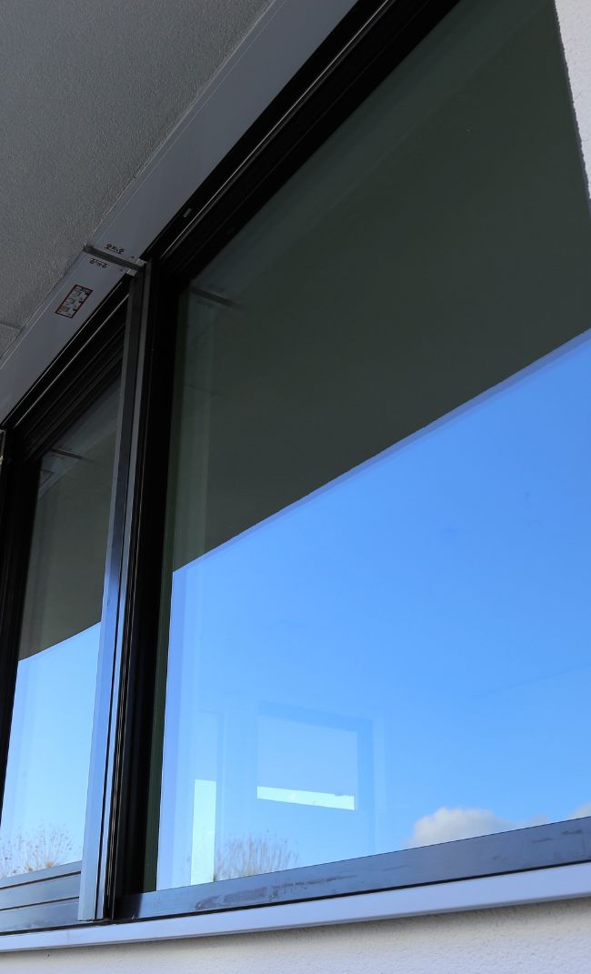 janela de vidro em Taubaté